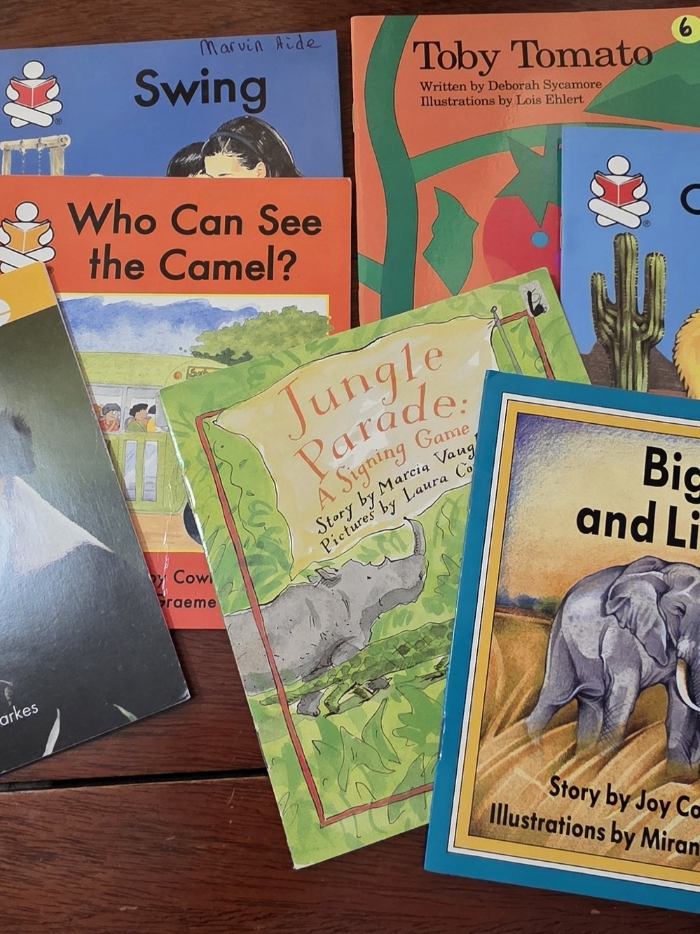 Kids Early Reader Books Lot of 11 .